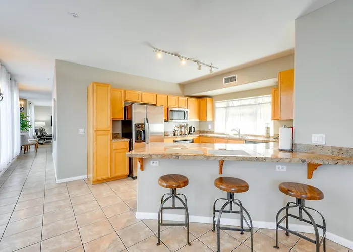 Holiday home 1 Mi To Park: Well-equipped Condo! Tempe