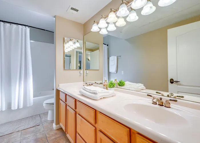 Holiday home 1 Mi To Park: Well-equipped Condo! Tempe